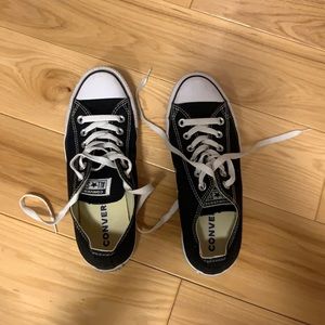 Black Converse Low Top shoes
